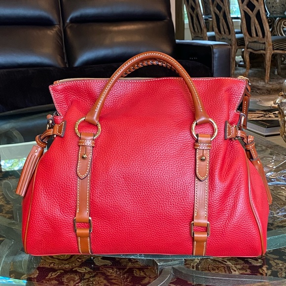 NWT RED DOONEY MEDIUM PEBBLE SATCHEL - Picture 2 of 9